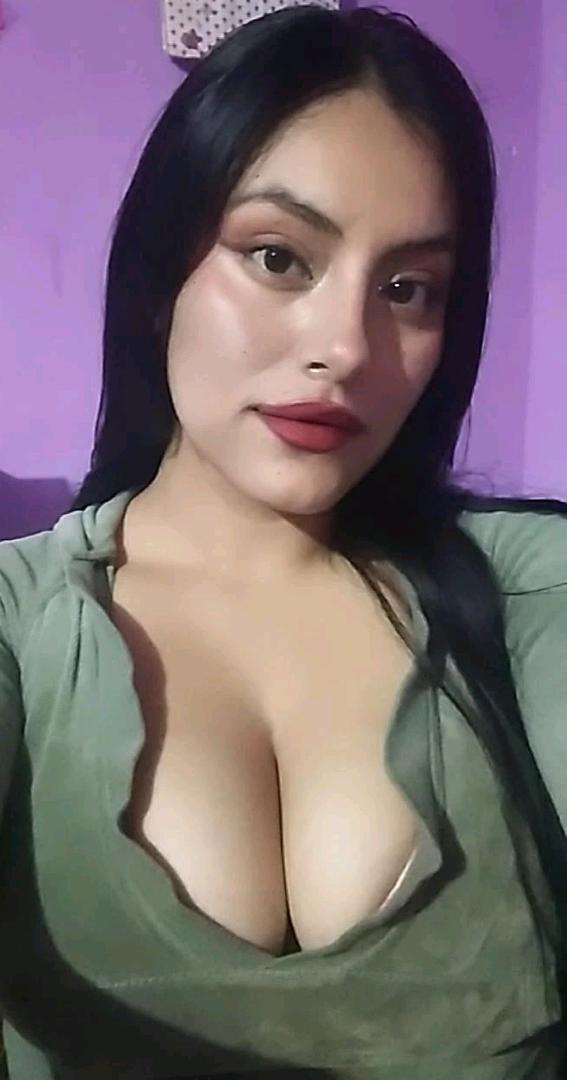 Deyanara, 25, online for video chat with girls on SisoMeet
